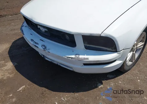2009 Ford Mustang Premium from USA, damaged, VIN 1ZVHT80N595141924
